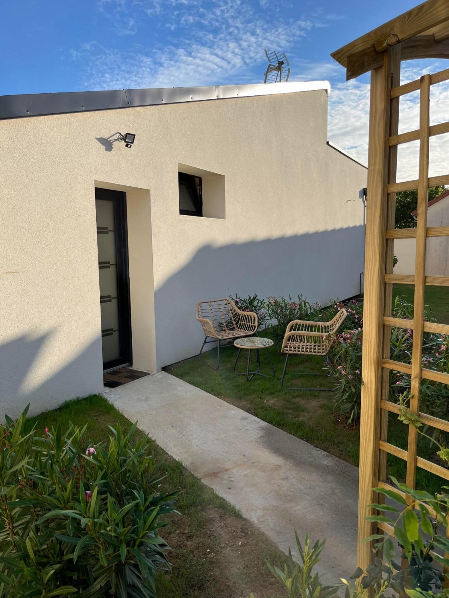 Chambre Independante Avec Jardin - 100M De La Mer Langrune-sur-Mer Ngoại thất bức ảnh
